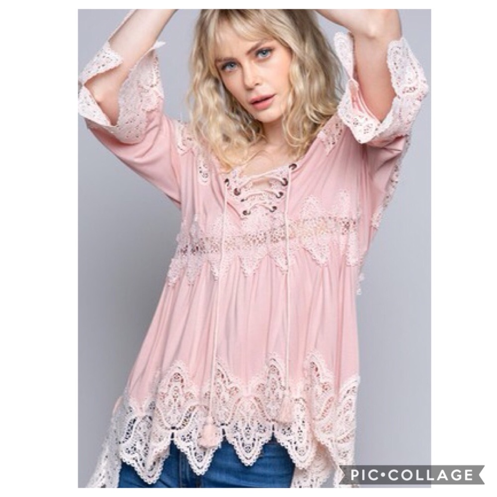 Bohemian lace inset tunic top / blush pink